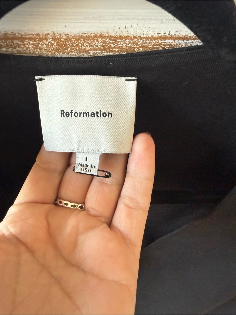 Reformation Casey Vest - Picture 5 of 7